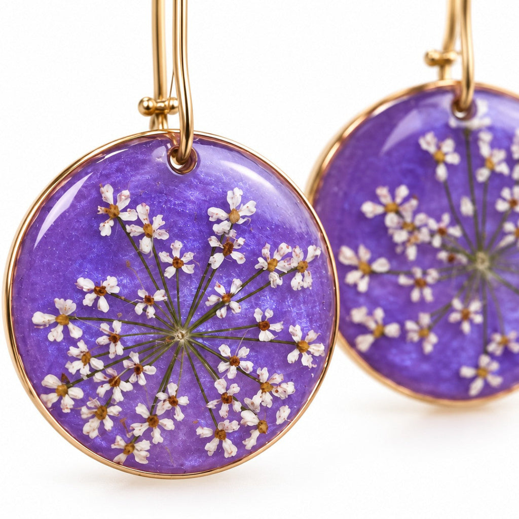 Ammi Maus VII - Lilla blomsterøredobber – ekte blomster i resin 🌿💜