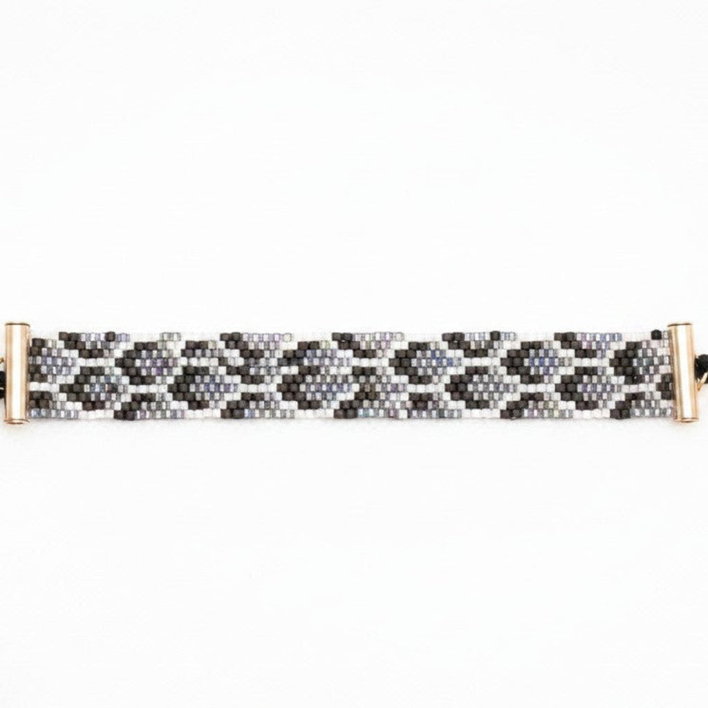 Løvblad i perlemor farge  - Miyuki Perle Armbånd