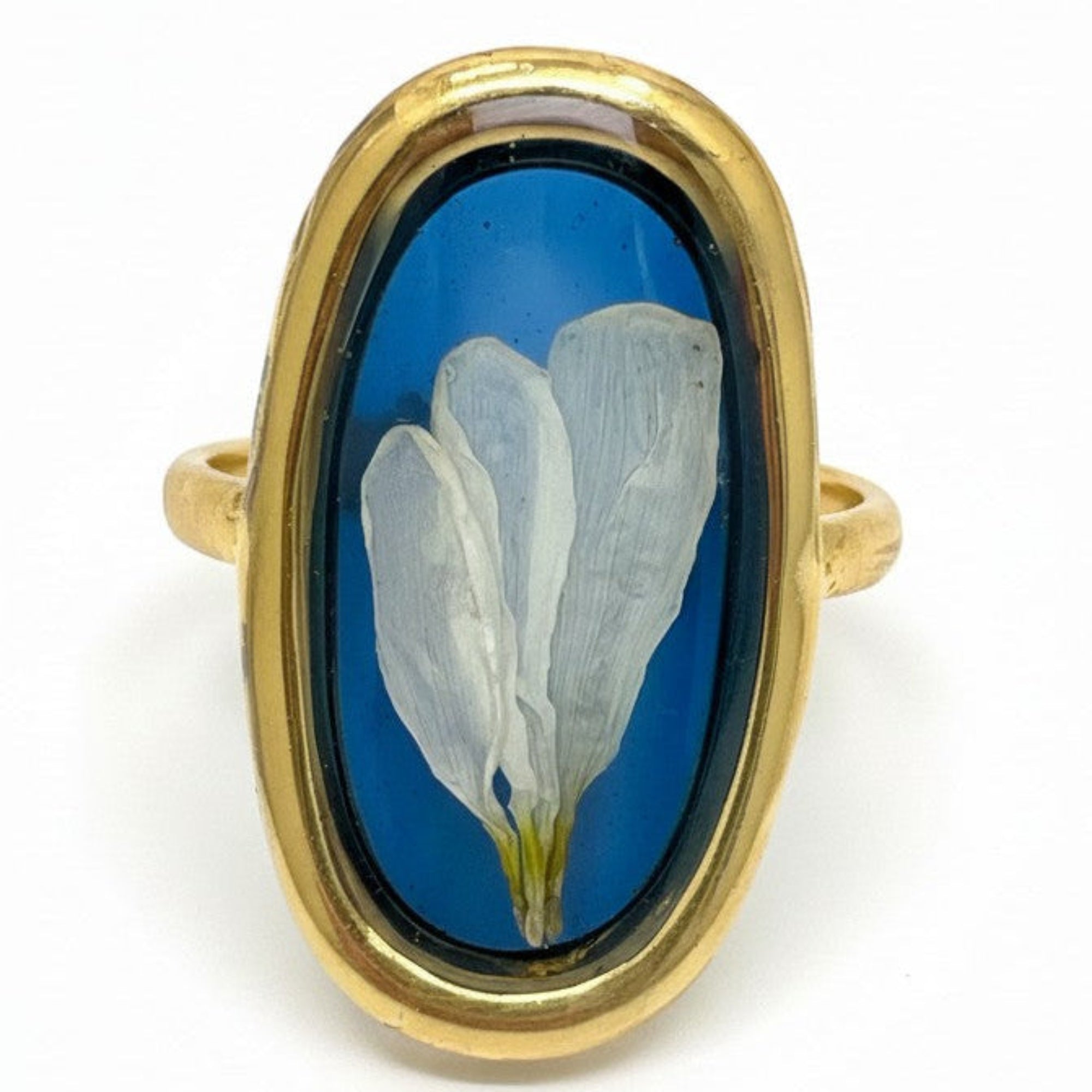 Kronblader – Håndlagde ring med ekte blomster i resin